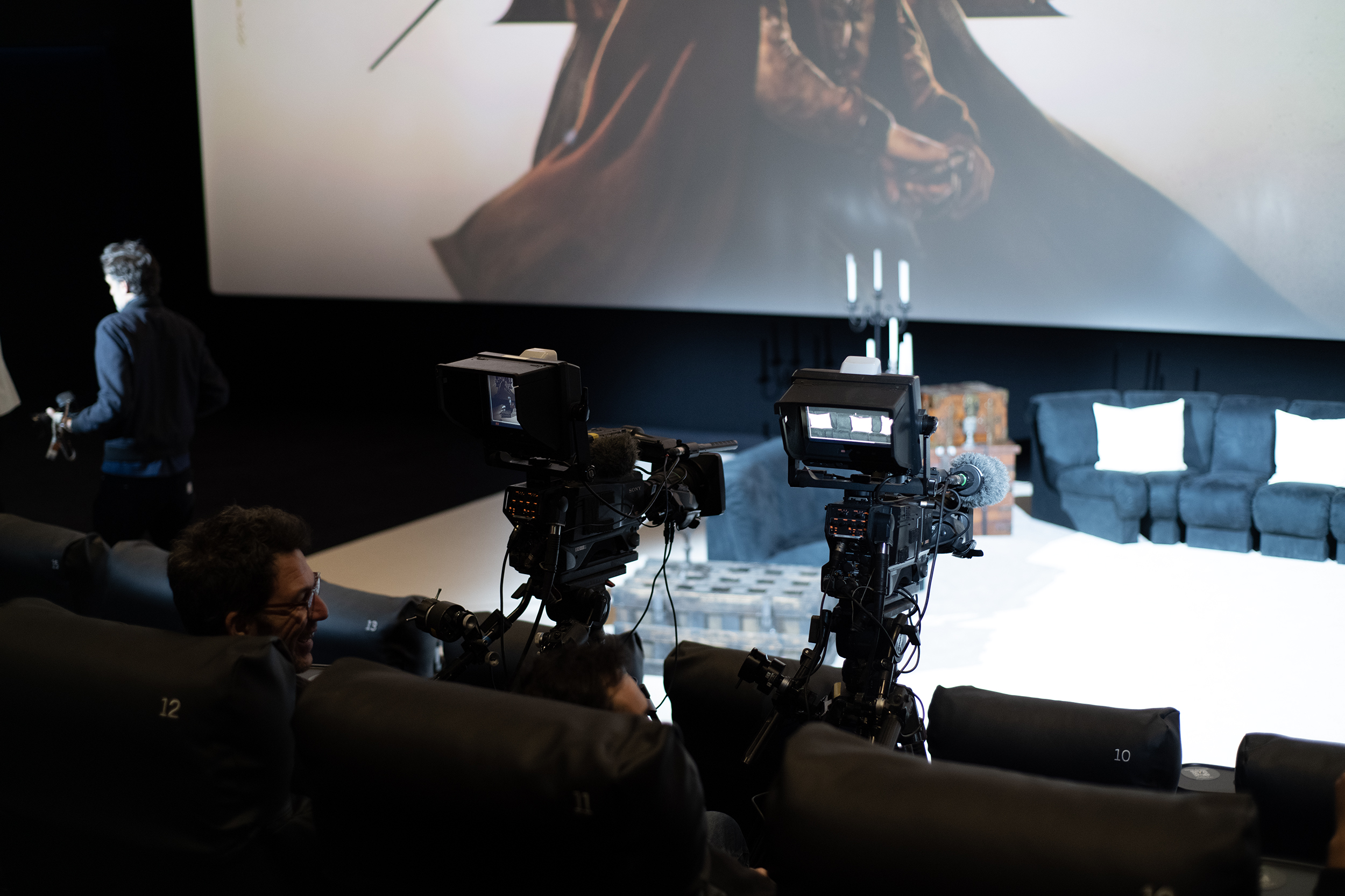 Captation d'un événement dans une de nos salles de cinéma par nos techniciens avec le matériel technique prévu à cet effet.